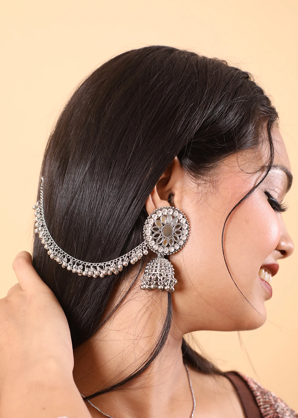 Glamaa  Stylish  Silver Plated Traditional Jodha Akbar Earring For Women